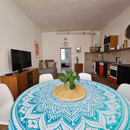 Vienna Palm Apartments Szoba fotó