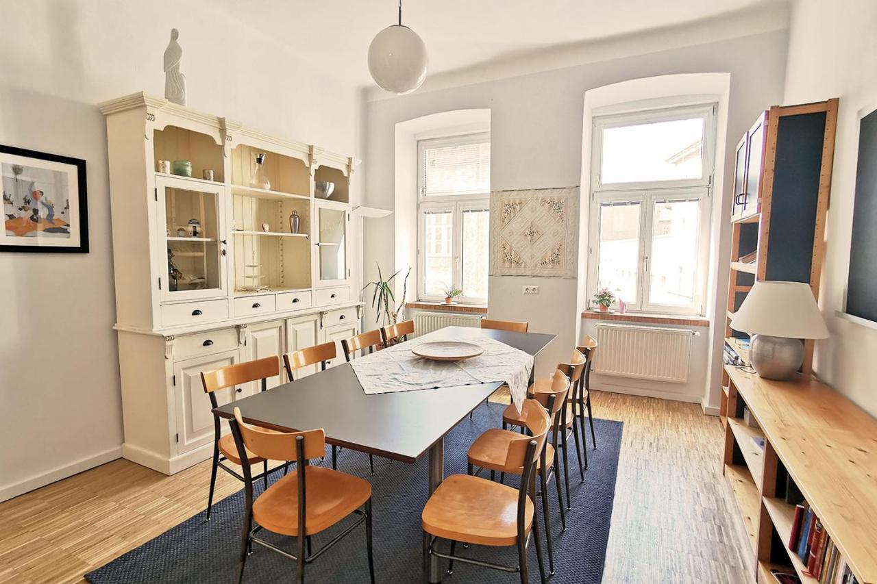 Vienna Palm Apartments Kültér fotó